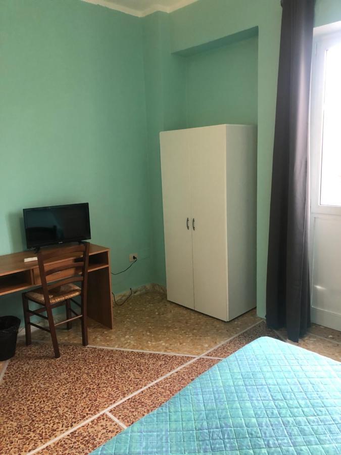 Leandro Bed * Florenz